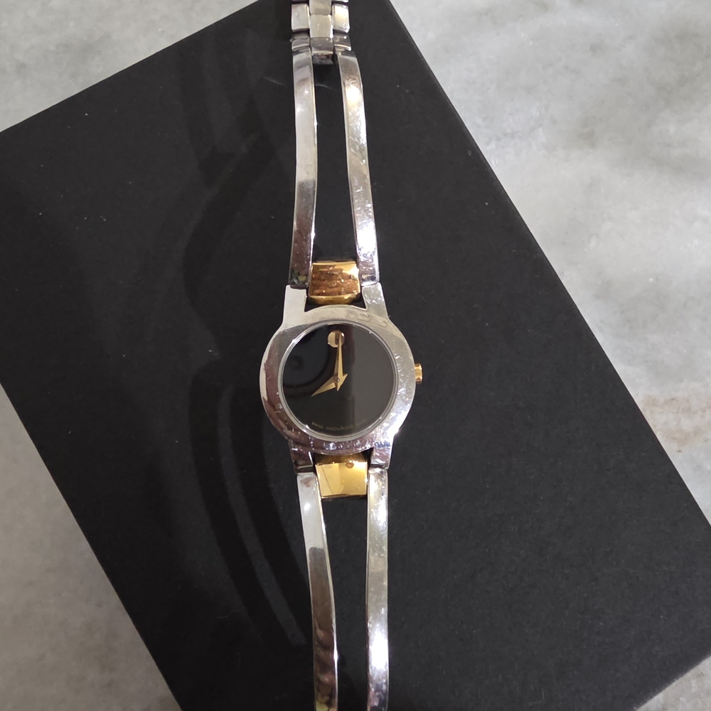 MOVADO Elegant Two-Tone Women's Bracelet Watch - Black Dial